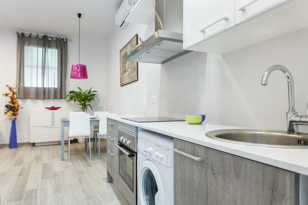 Beautiful Apartment 20 Minutes From City Center L’Hospitalet de Llobregat
